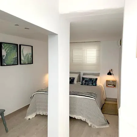Nyaraló House With 2 Bedrooms In Punta Mujeres With Wifi
